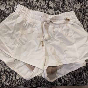 Lululemon Hotty Hot LR 2.5inch